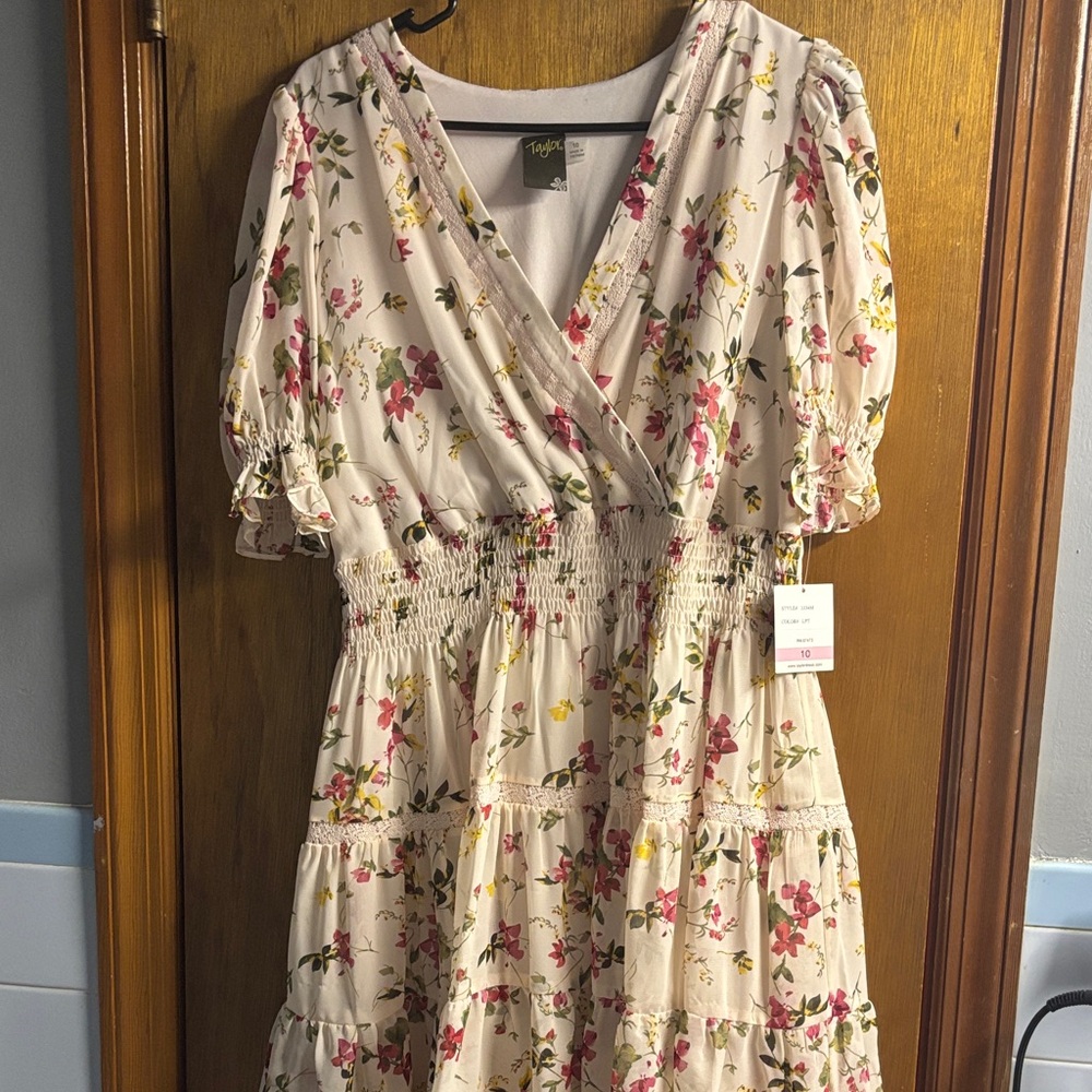 Taylor Cream Floral Midi Dress with Puff Sleeves